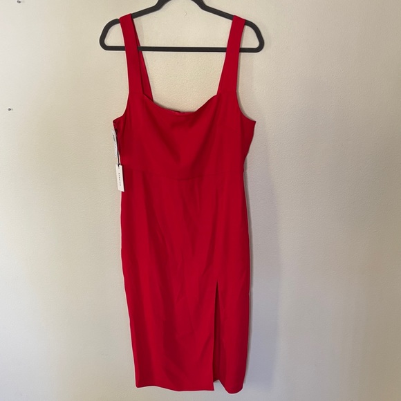 Aritzia Dresses & Skirts - Aritzia Bold Red Midi Dress